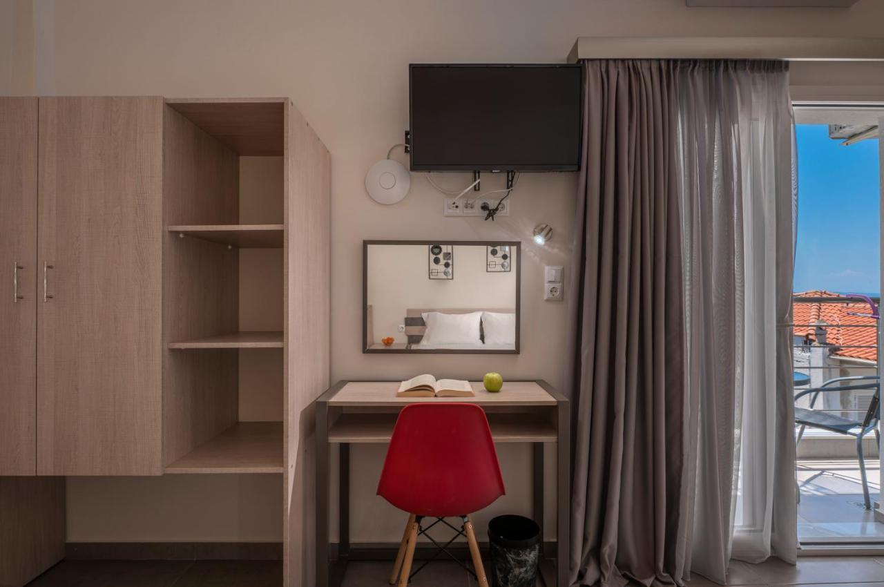 Sunshine Apartments Неос Мармарас Екстериор снимка