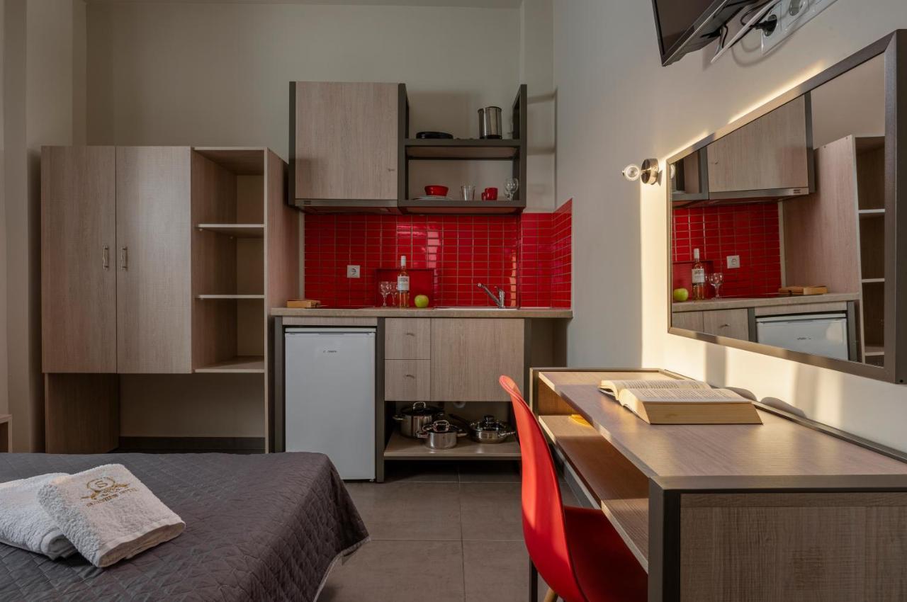 Sunshine Apartments Неос Мармарас Екстериор снимка
