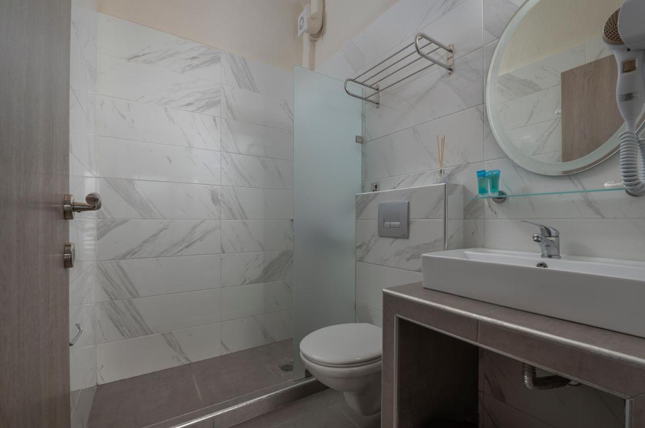 Sunshine Apartments Неос Мармарас Екстериор снимка