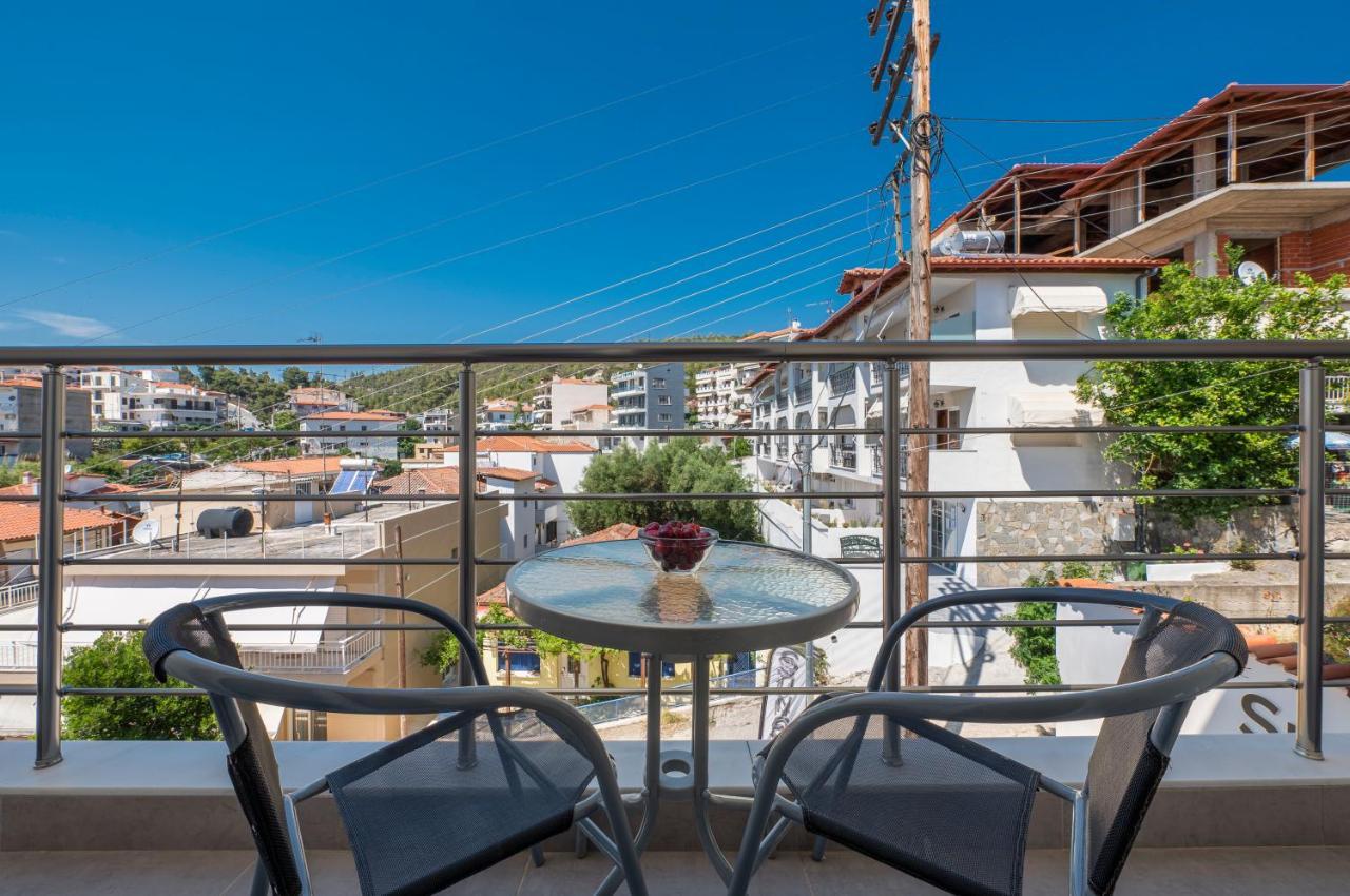 Sunshine Apartments Неос Мармарас Екстериор снимка