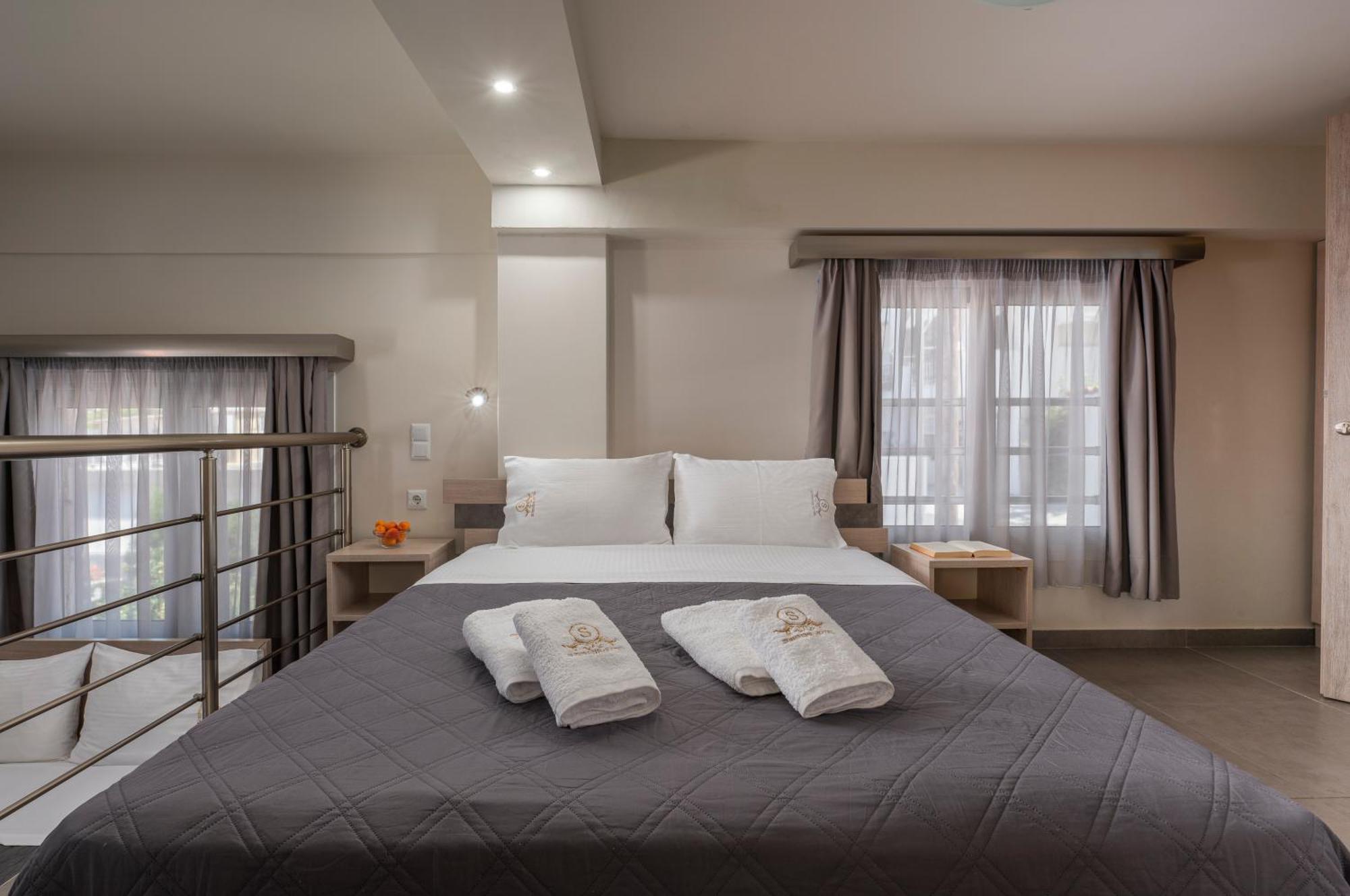 Sunshine Apartments Неос Мармарас Стая снимка