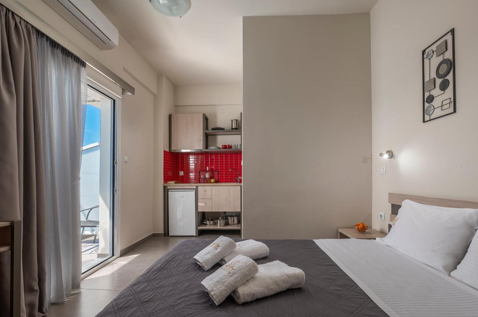 Sunshine Apartments Неос Мармарас Стая снимка